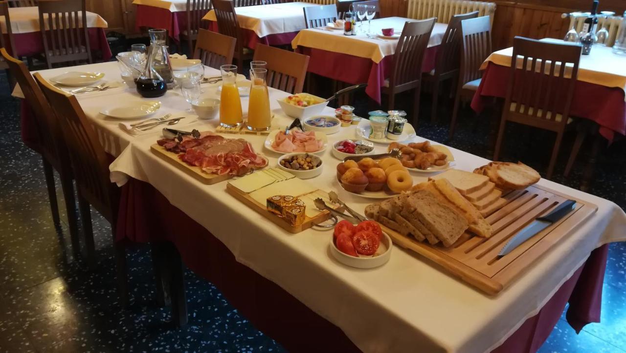 Hotel La Ribera Рибера-де-Кардос Экстерьер фото